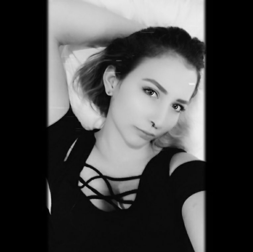 Jessyka here selling only the best brands!